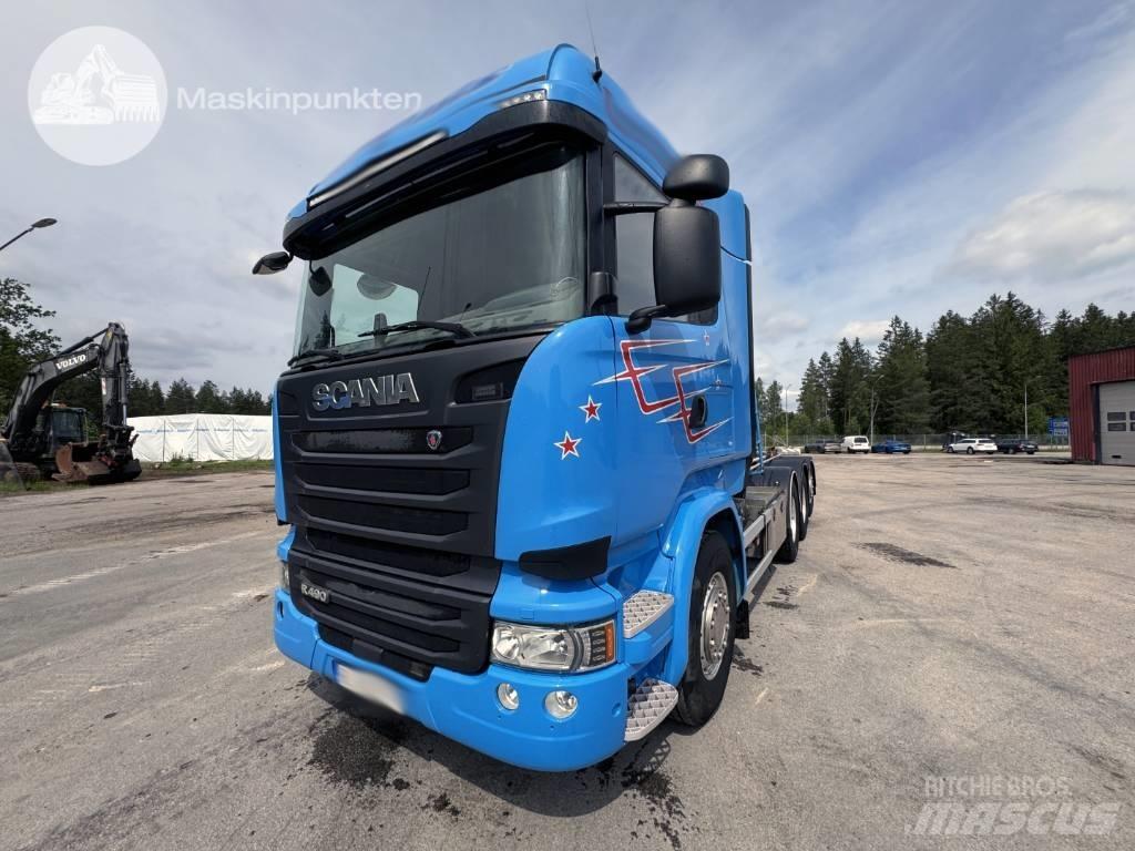 Scania R 490 LB شاحنات الرافعات الخطافية