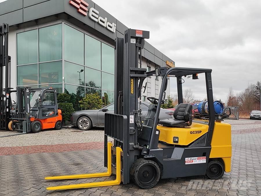 Doosan GC35P-3 شاحنات ذات رافعات شوكية - أخرى