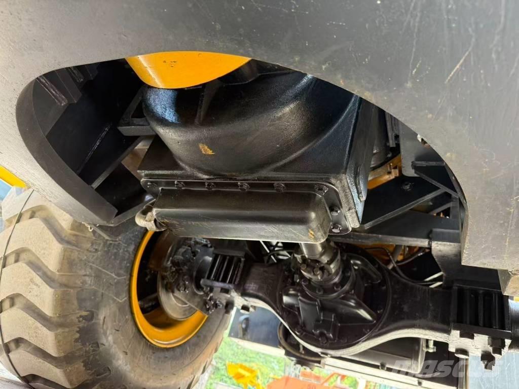 XCMG ZL 50 GN لوادر بعجل