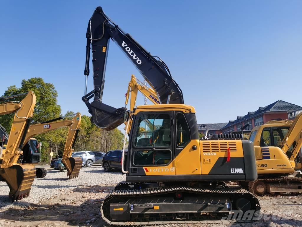 Volvo EC 140 حفارات زحافة