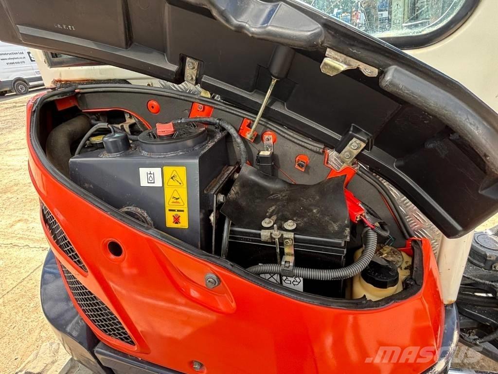 Kubota U 25-3 حفارات صغيرة أقل من 7 طن (حفارات صغيرة)