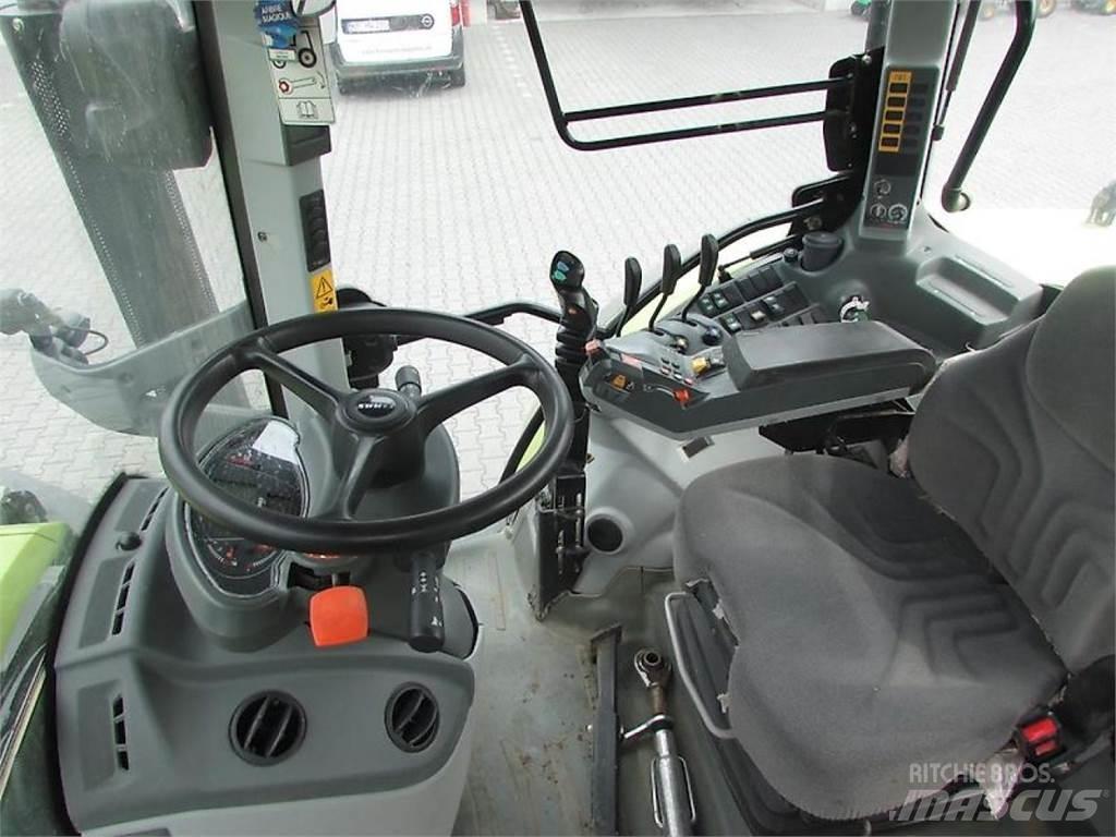CLAAS Arion 650 الجرارات