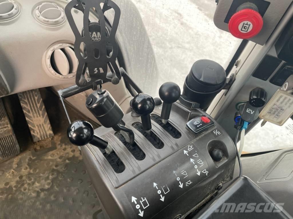 Volvo L 70 G لوادر بعجل