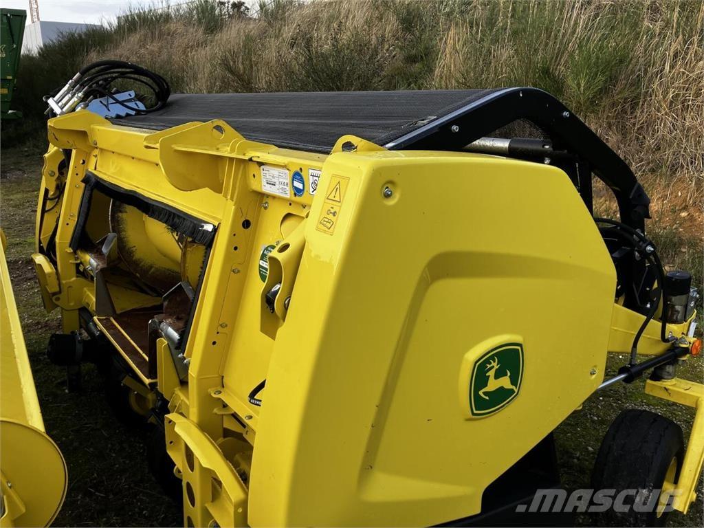John Deere 30R ملحقات الحصادات