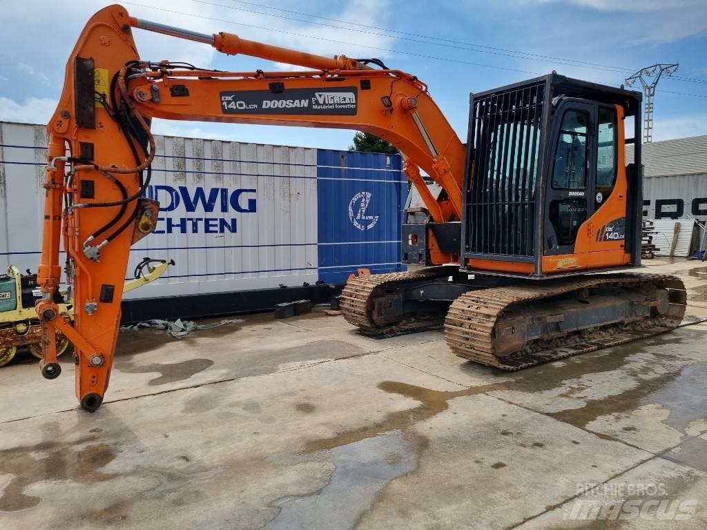 Doosan DX 140 LCR حفارات
