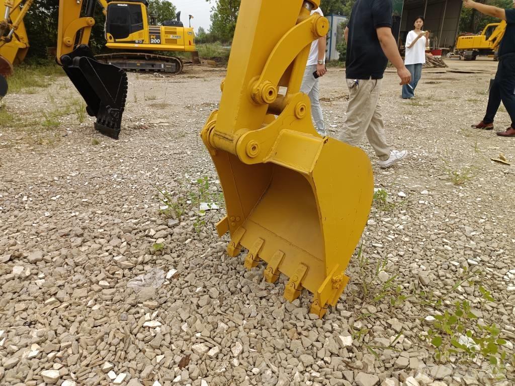 Komatsu PC 50 MR-2 حفارات صغيرة أقل من 7 طن (حفارات صغيرة)