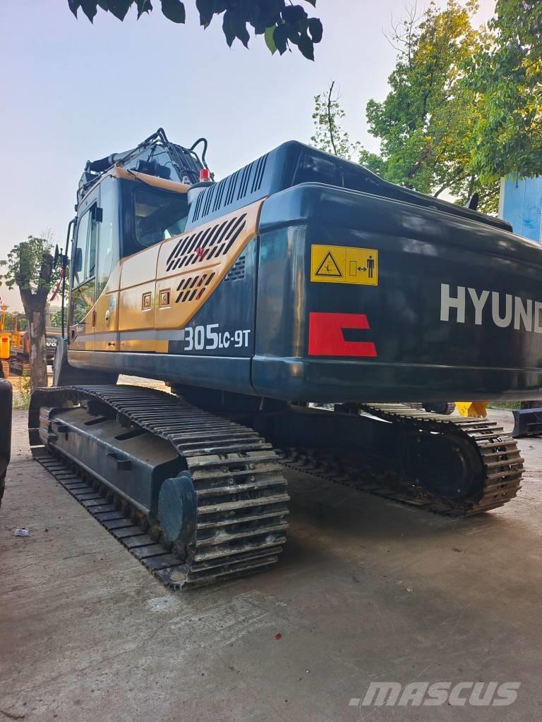 Hyundai 305 LC-9T حفارات زحافة