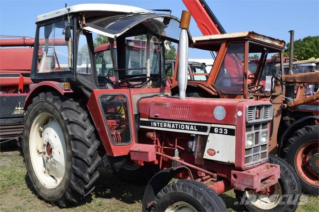 Case IH 733 الجرارات