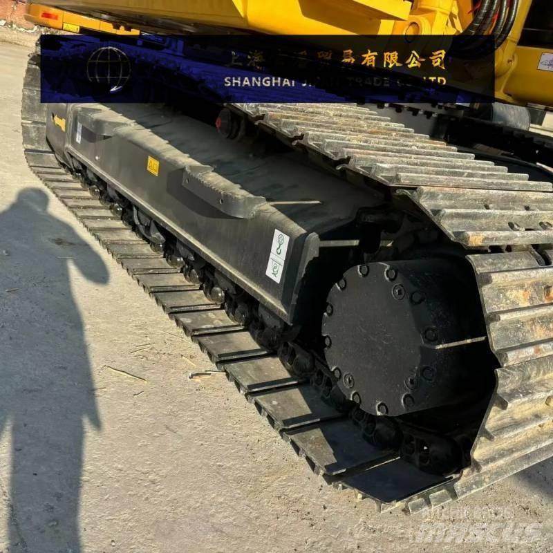 Komatsu PC 160 حفارات زحافة