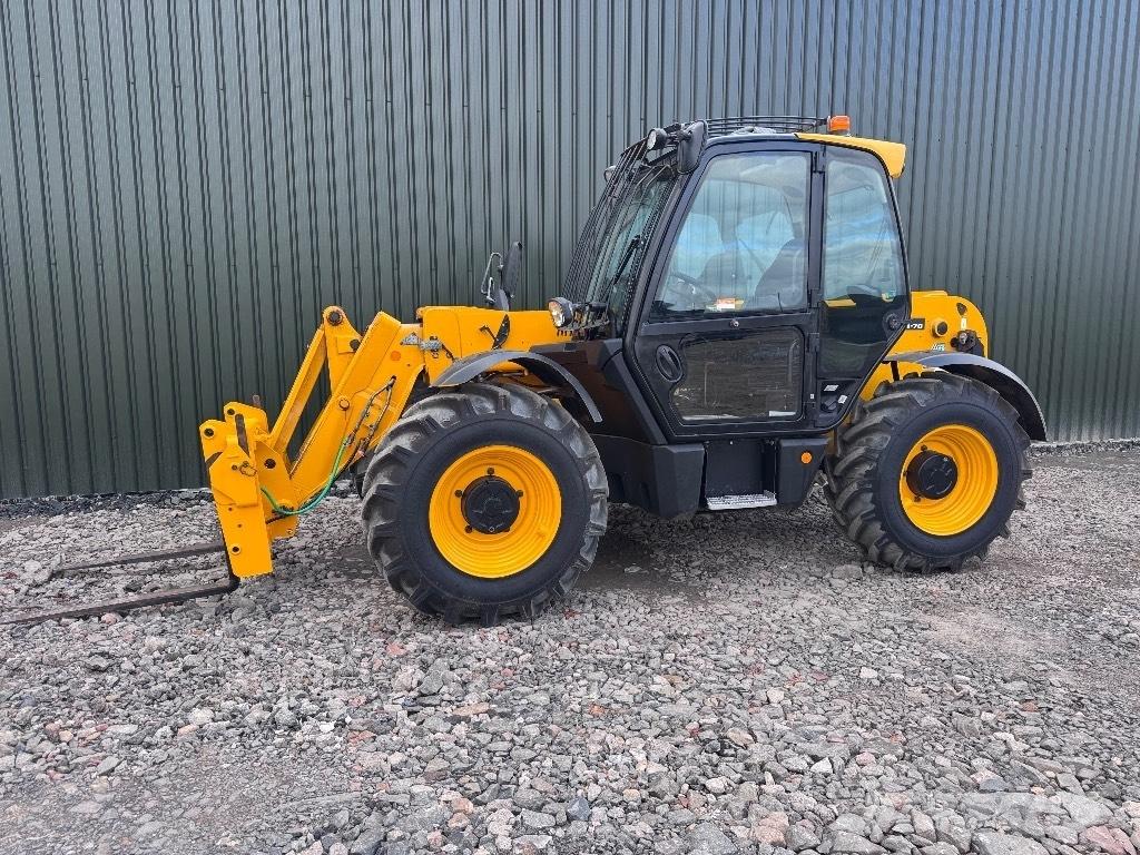 JCB 531-70 مناولات متداخلة