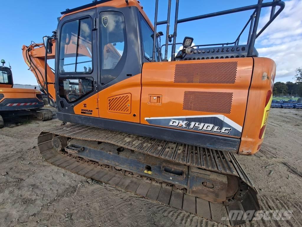 Doosan DX140LC-7 حفارات زحافة