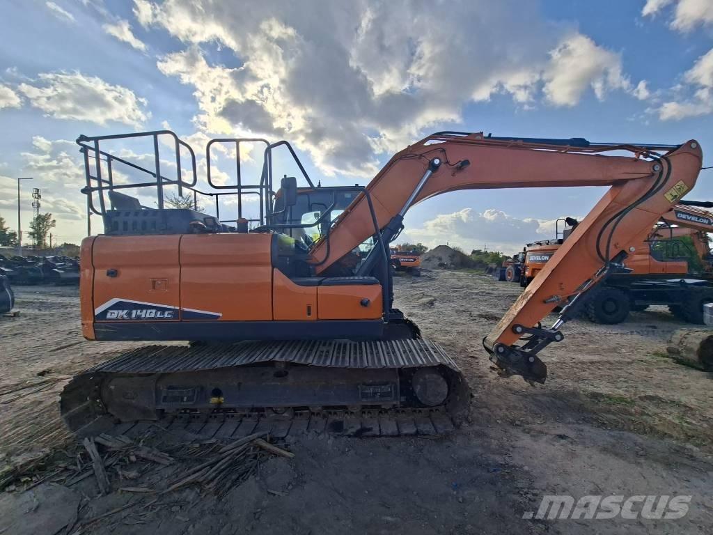 Doosan DX140LC-7 حفارات زحافة