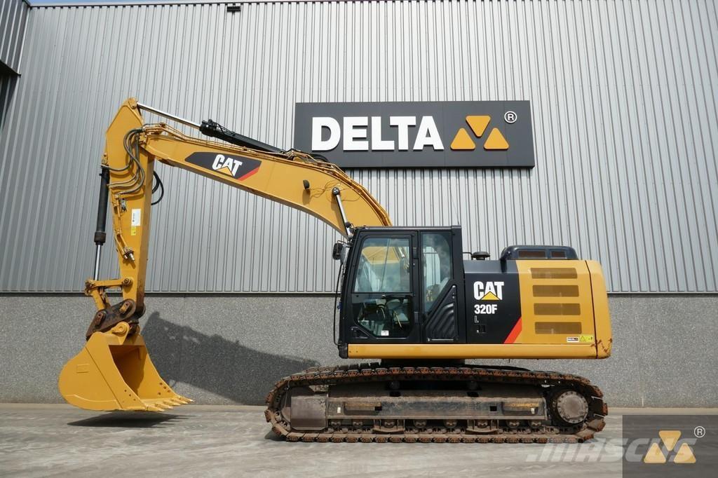 CAT 320FL حفارات زحافة