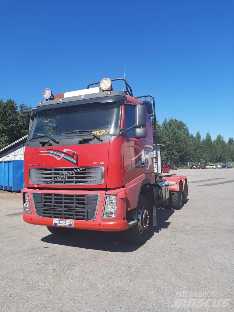 Volvo FH 16 شاحنات بمقصورة وهيكل