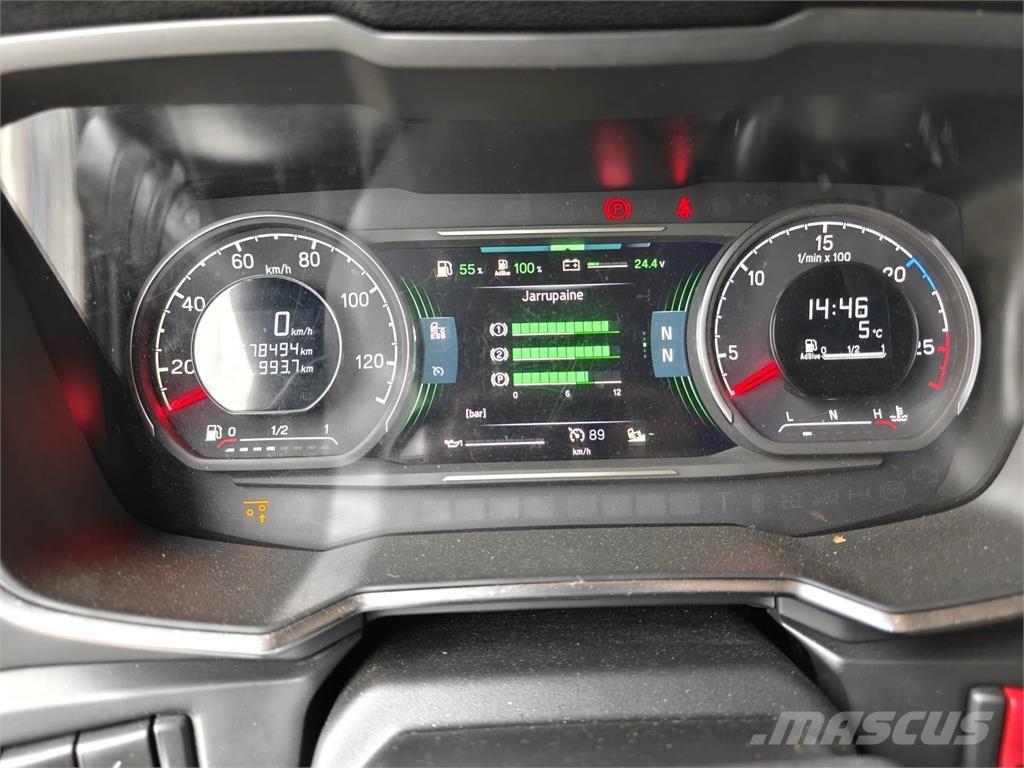 Scania R500 6x2 شاحنات بمقصورة وهيكل