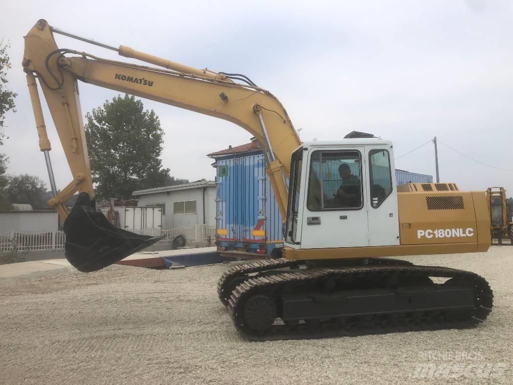 Komatsu PC180 LC-5K حفارات زحافة