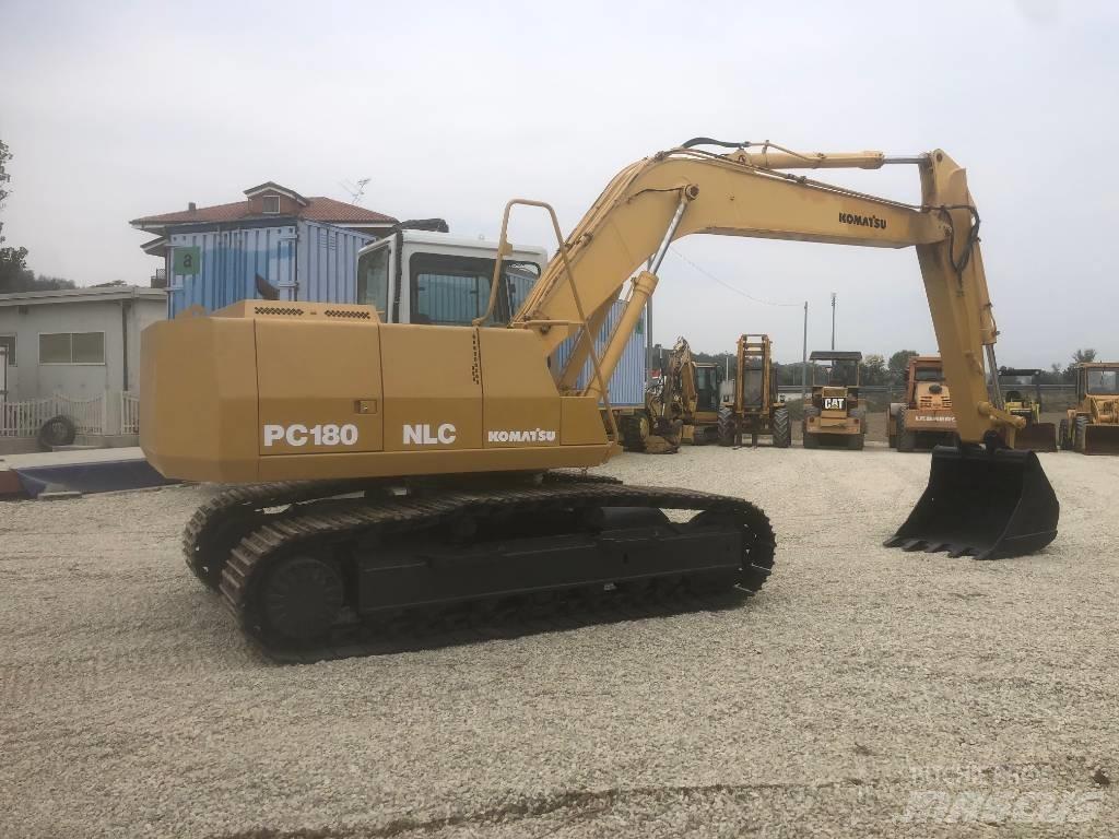 Komatsu PC180 LC-5K حفارات زحافة