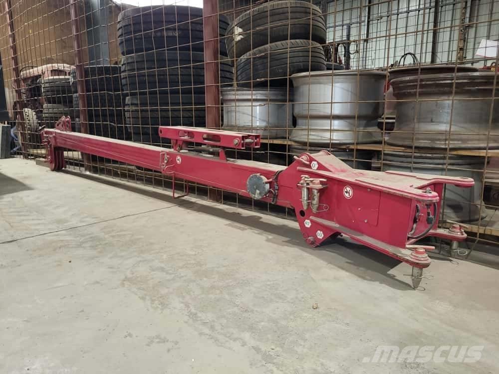 Unic B-775 رافعات صغيرة