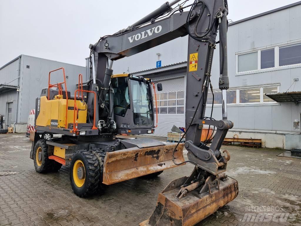 Volvo EW 160 E حفارات بعجل