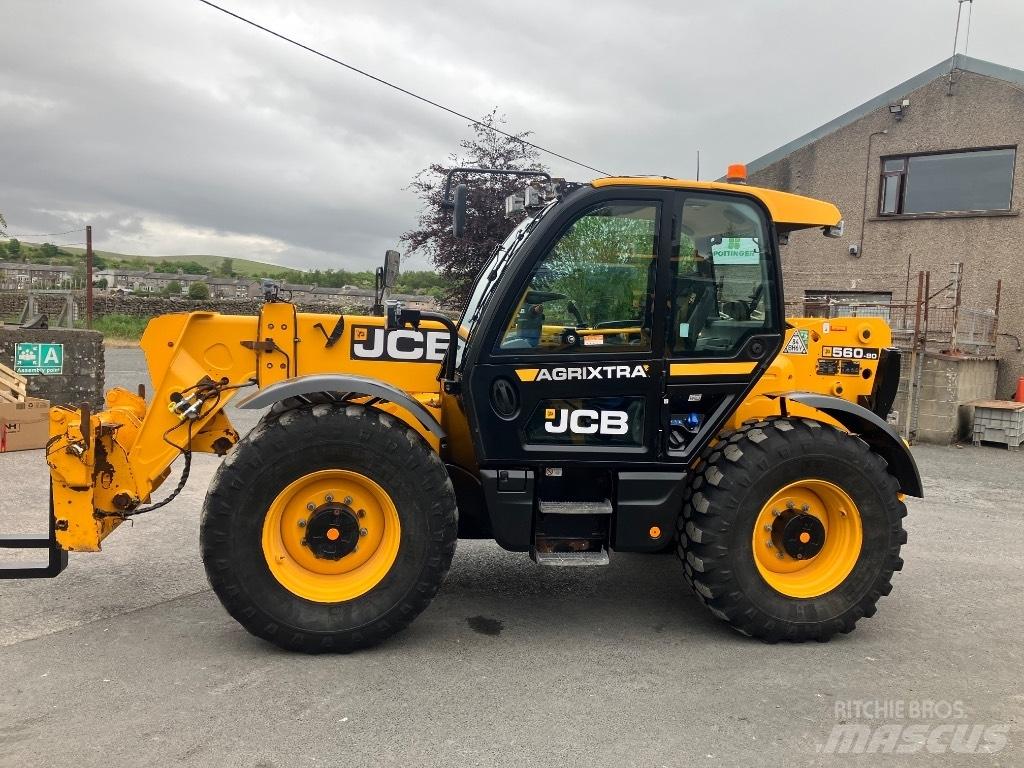 JCB 560-80 Agri Xtra معدات مناولة لأغراض الزراعة