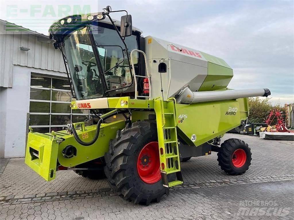 CLAAS avero 240 حصادات