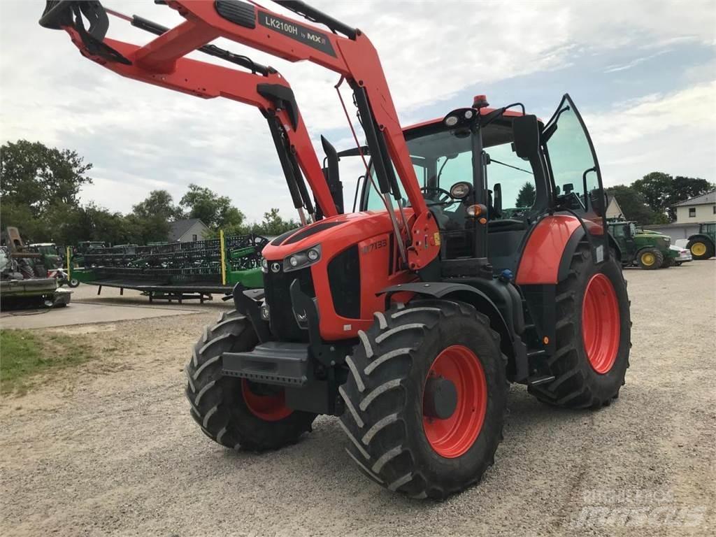 Kubota M7133 الجرارات