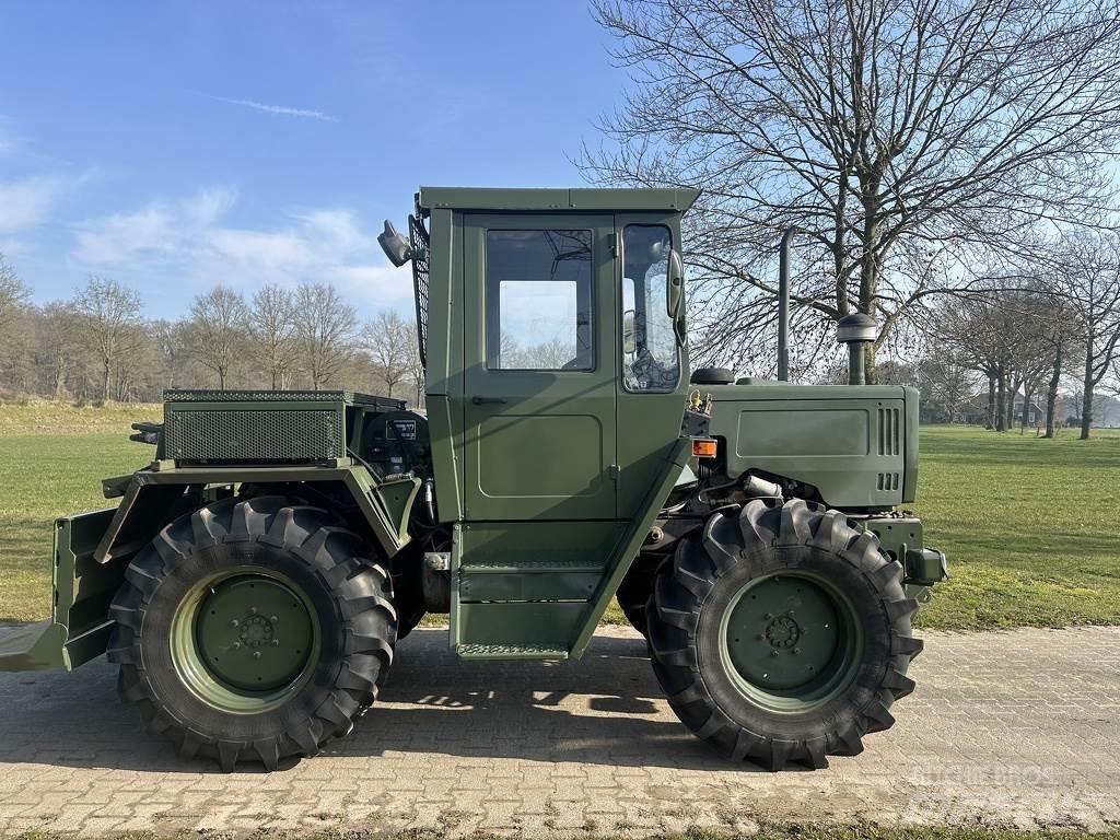 MB Trac 440 الجرارات