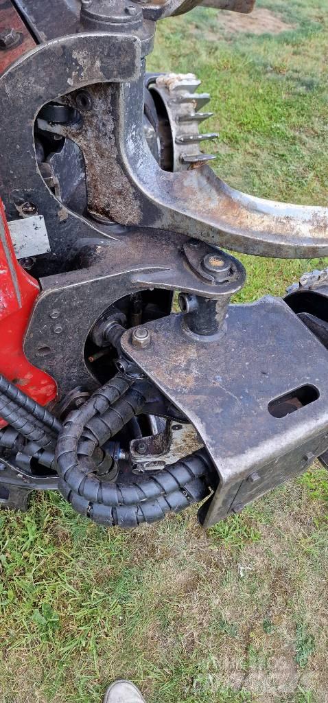 Valmet 911.3 حصادات