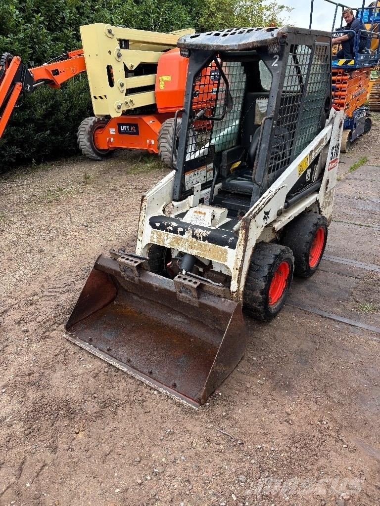 Bobcat S 70 لوادر انزلاقية التوجيه