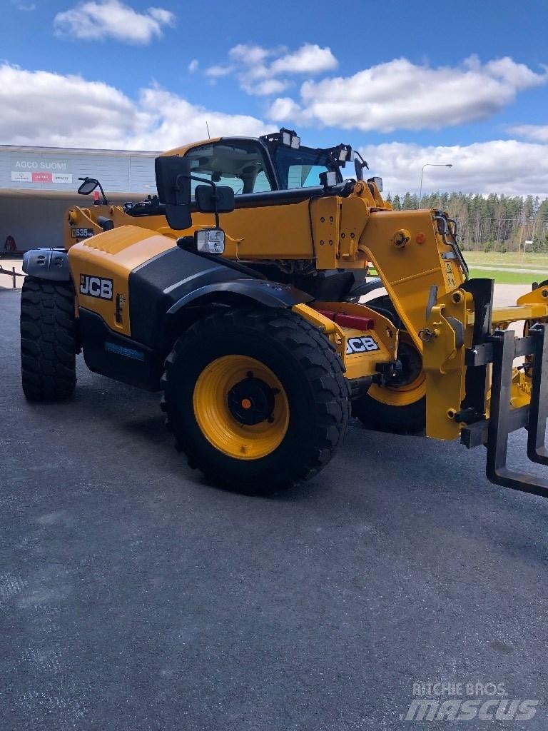 JCB 535-95 Agri Pro معدات مناولة لأغراض الزراعة
