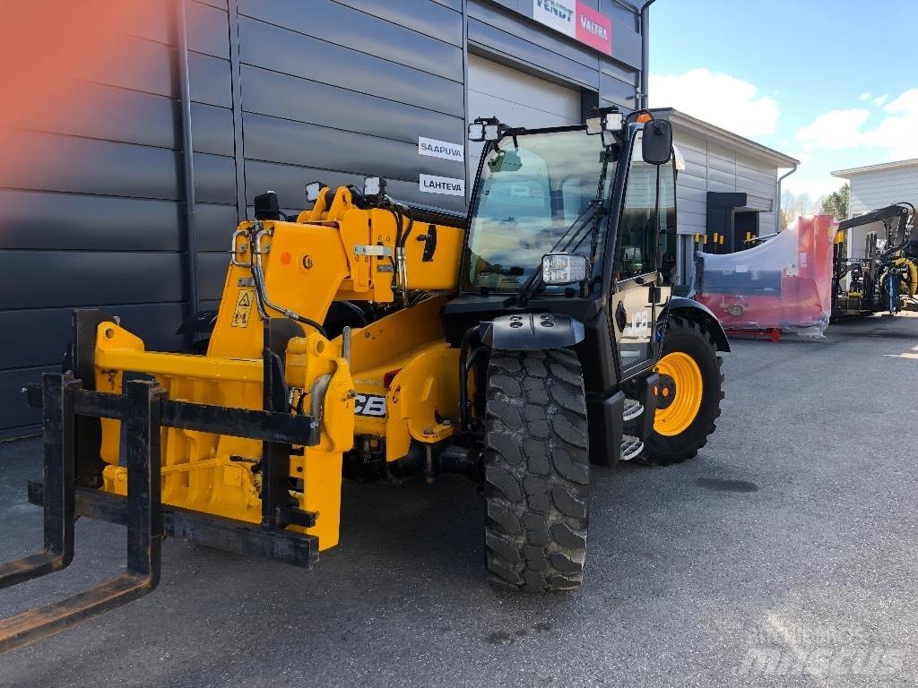 JCB 535-95 Agri Pro معدات مناولة لأغراض الزراعة
