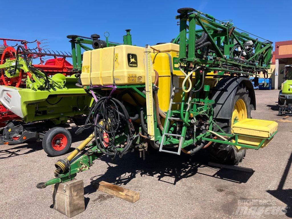 John Deere 632 الرشاشات