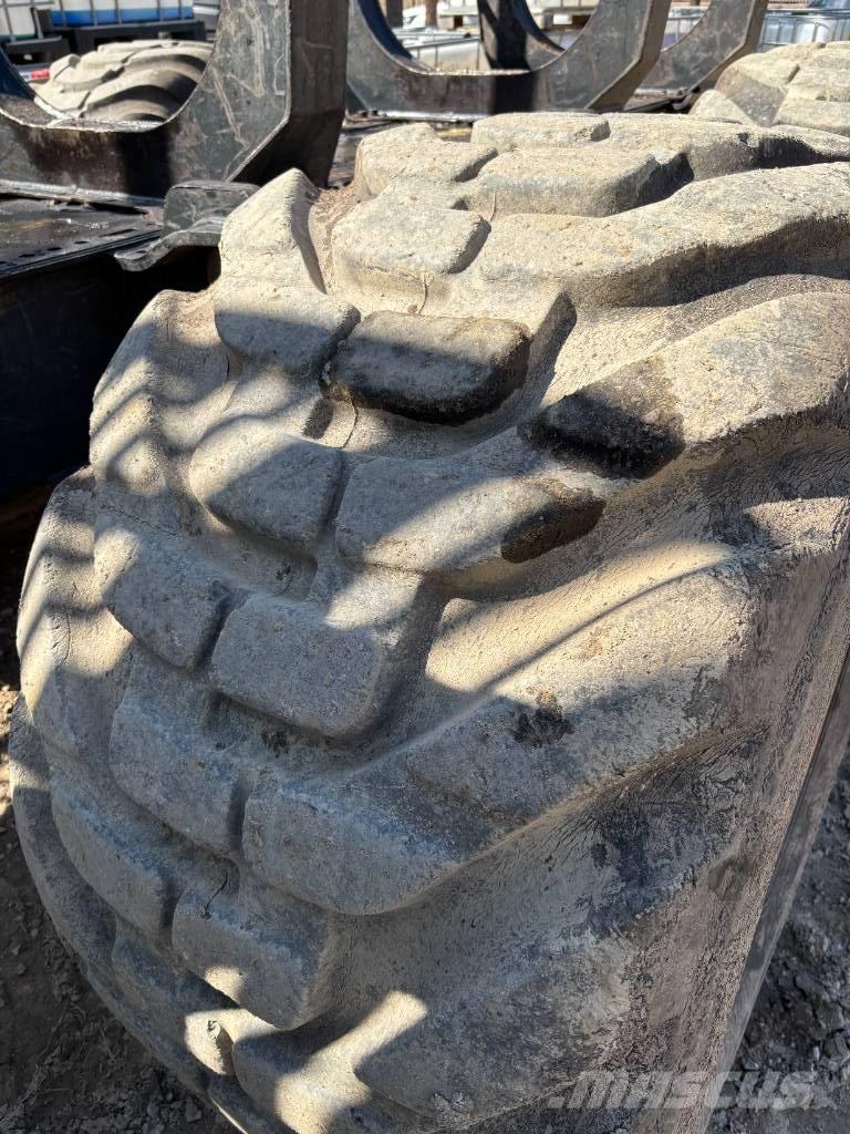 Ponsse BUFFALO AF 8W شاحنات