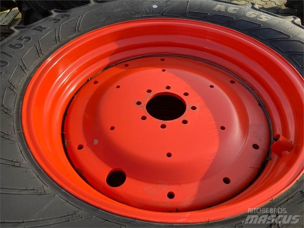 Mitas 540/65 R34 الإطارات والعجلات والحافات