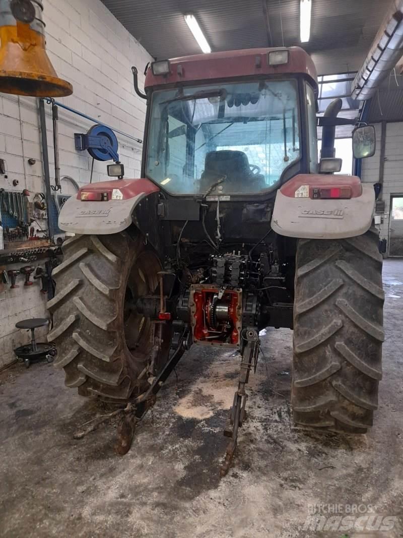 Case IH MX110 الجرارات