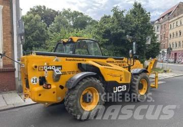 JCB 540-180 مناولات متداخلة