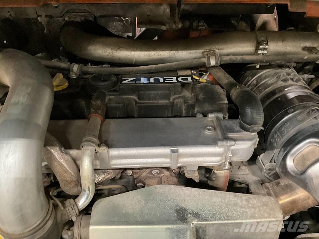 Mecalac 10 MCR حفارات زحافة