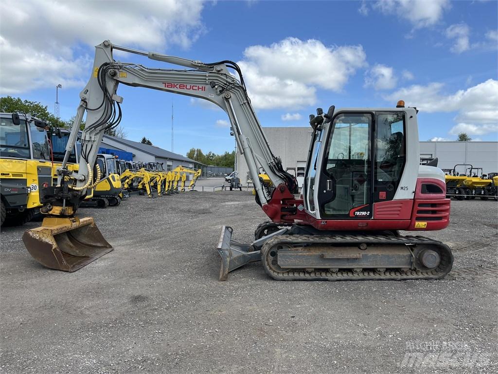 Takeuchi TB 290 حفارات وسط 7 طن - 12 طن