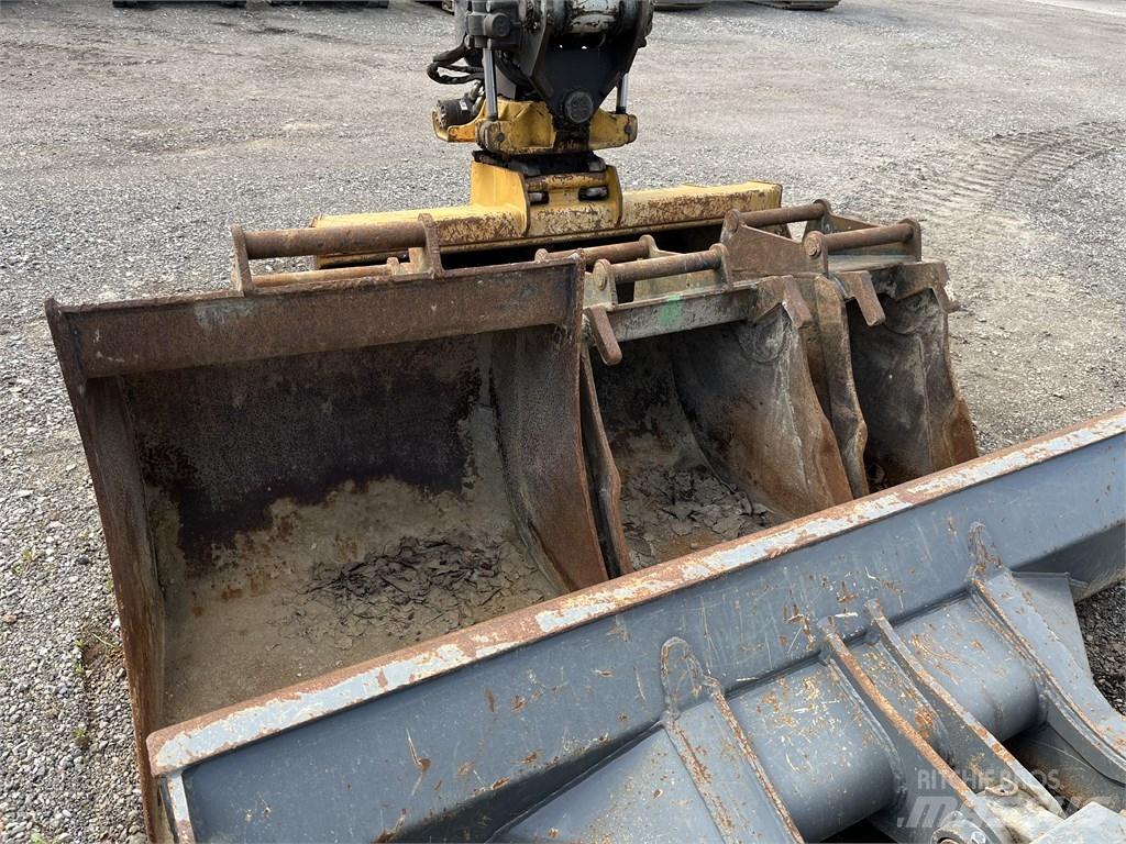 Takeuchi TB 290 حفارات وسط 7 طن - 12 طن