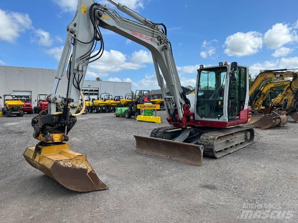 Takeuchi TB 290 حفارات وسط 7 طن - 12 طن