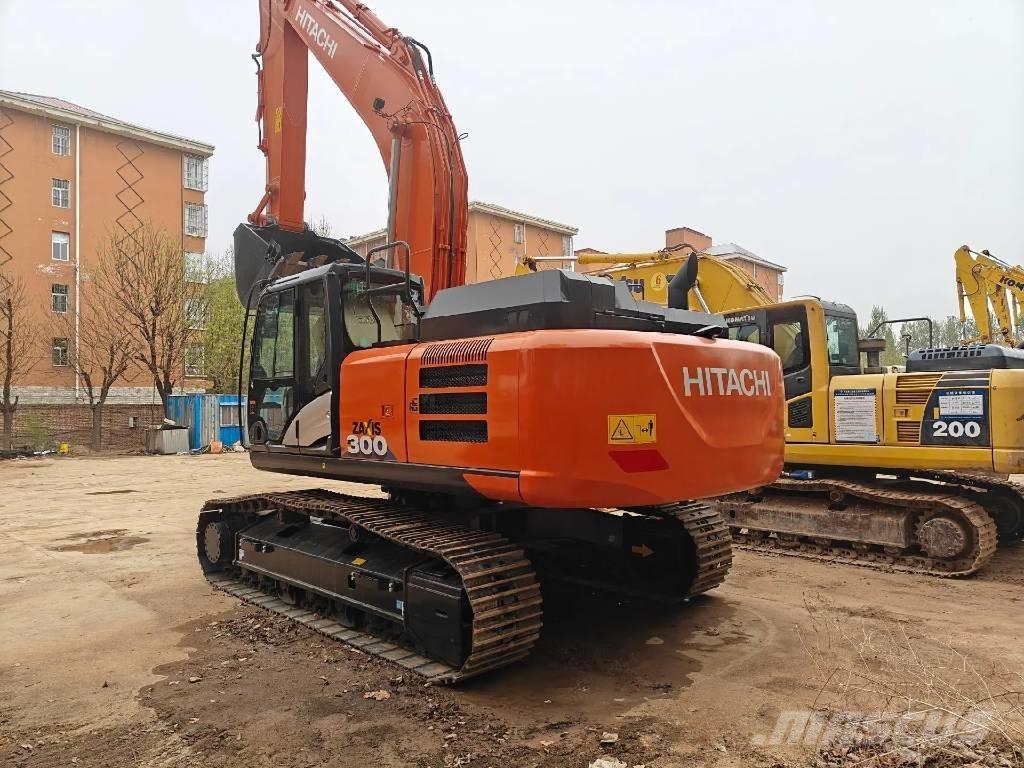 Hitachi ZX300 حفارات زحافة