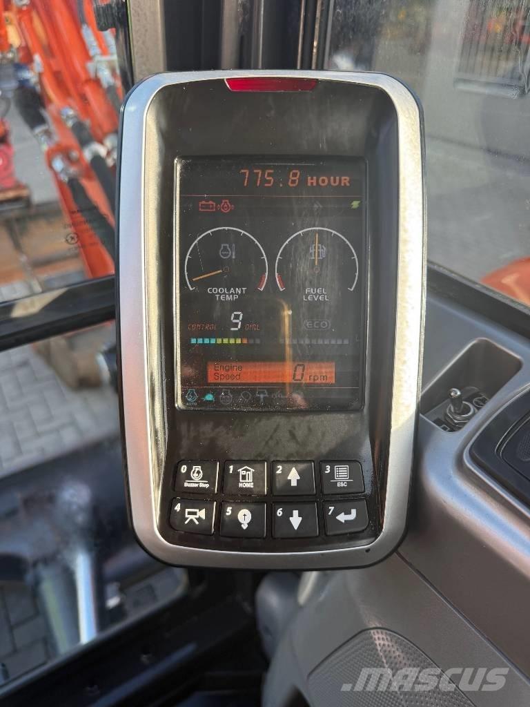 Doosan DX 85 R حفارات وسط 7 طن - 12 طن