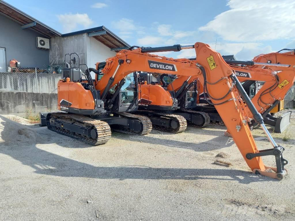 Doosan DX140LCR-7 حفارات زحافة