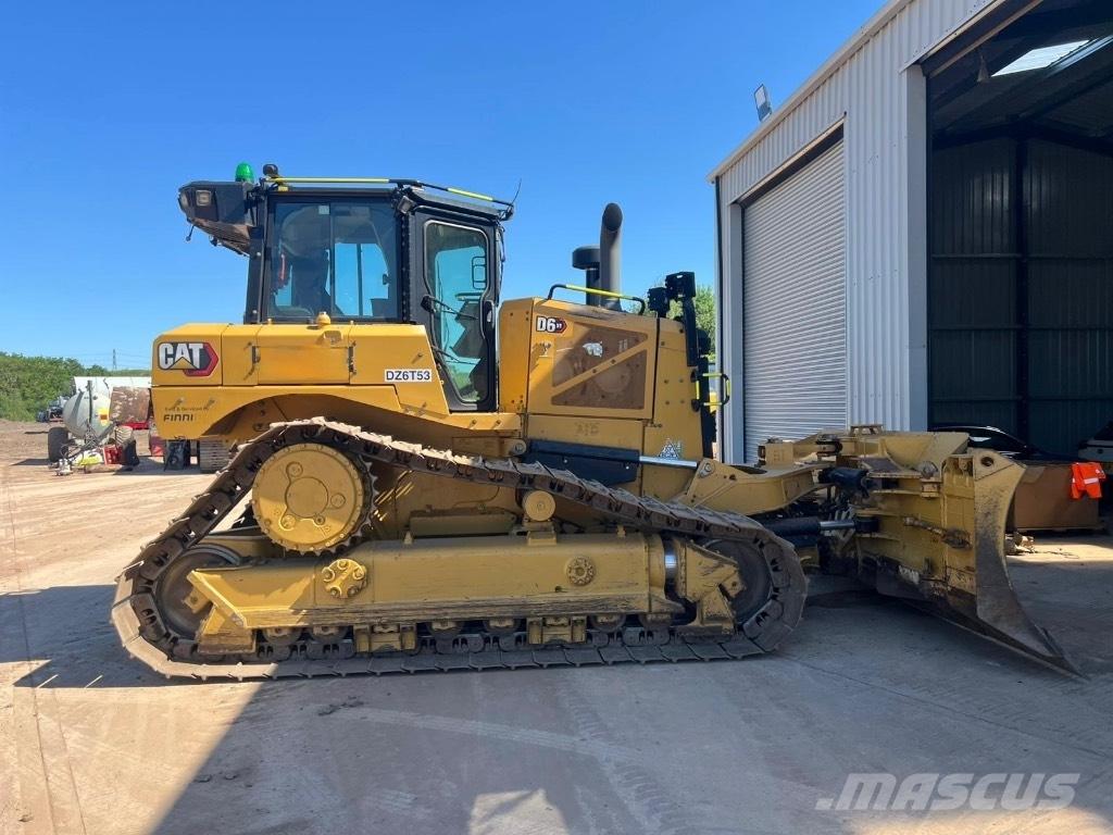 CAT D6XE بلدوزرات مجنزرة