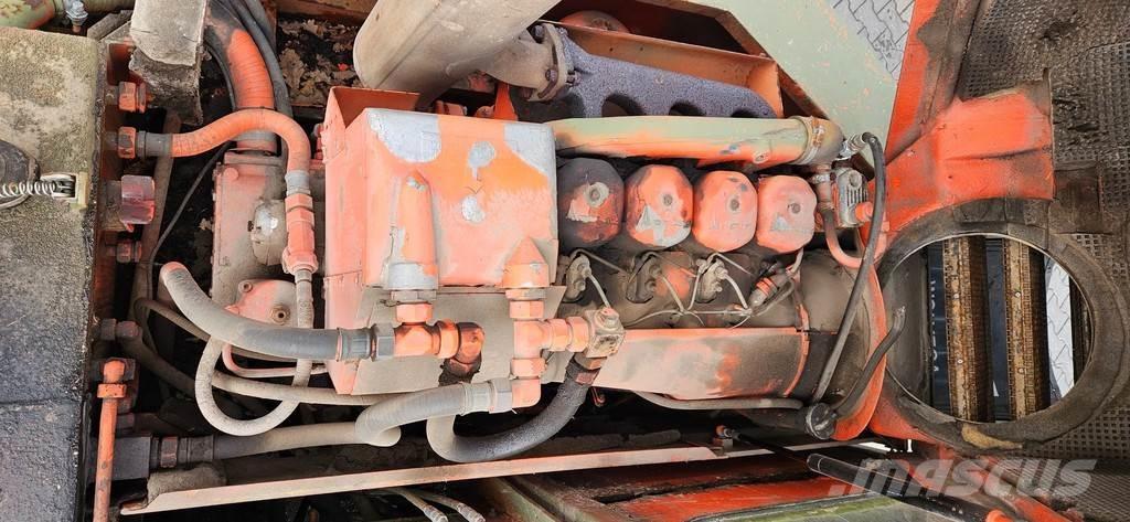 Atlas 1204 LC حفارات خاصة