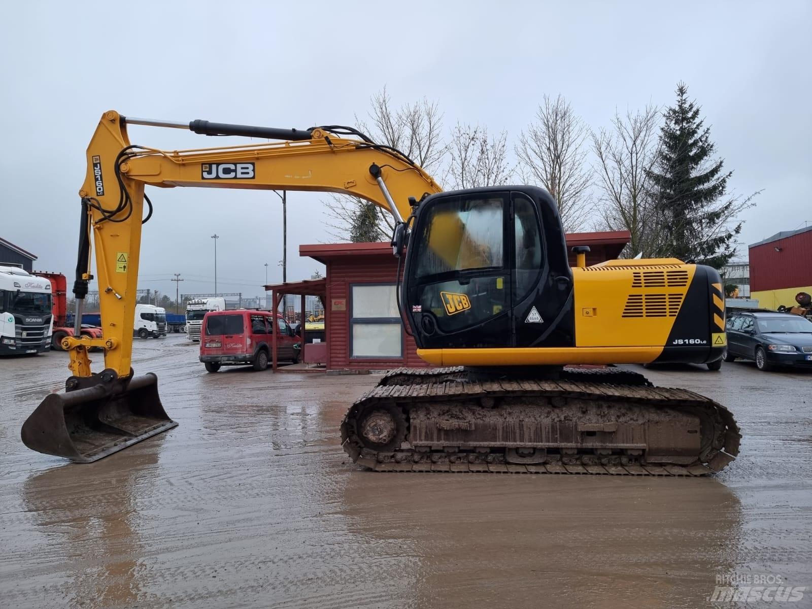 JCB JS 160 LC حفارات زحافة