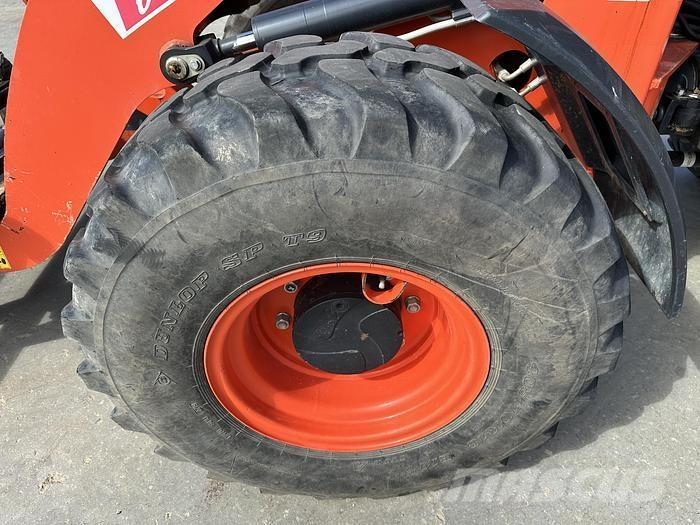 Kubota R065W لوادر بعجل