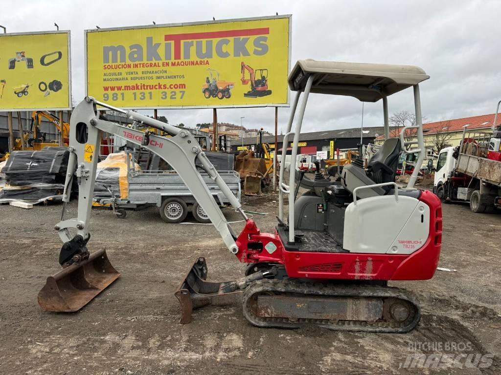 Takeuchi TB 216 حفارات صغيرة أقل من 7 طن (حفارات صغيرة)