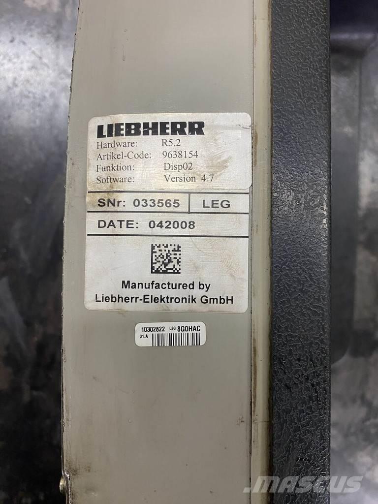 Liebherr A934C مكونات أخرى
