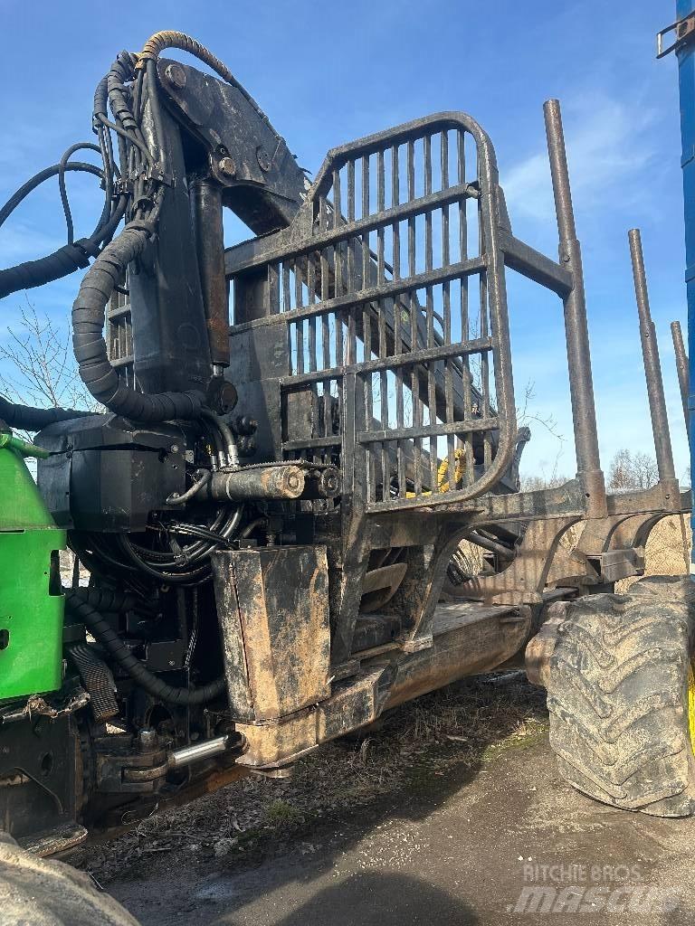 John Deere 1010 E شاحنات